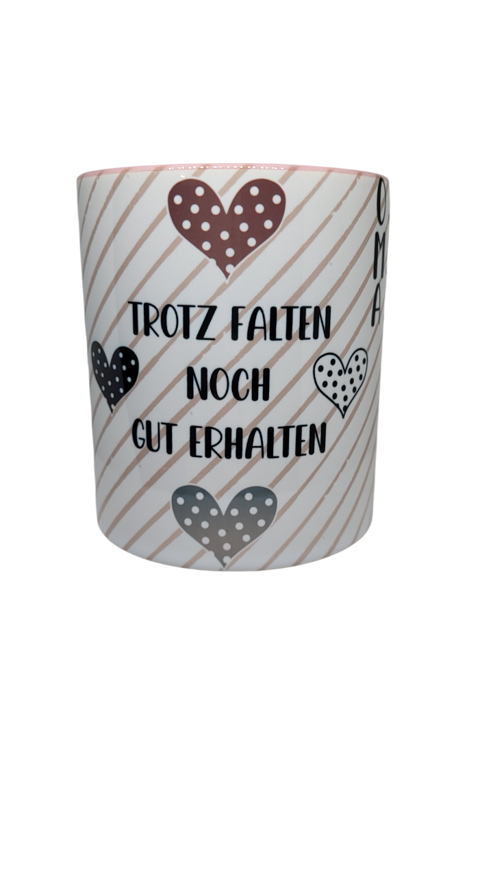 Geschenktasse Oma ( TROTZ FALTEN NOCH GUT ERHALTEN )